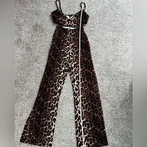 Privy Womans Leopard Print Cut Out Jumpsuit Sz M